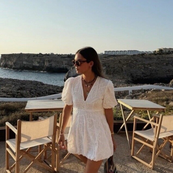 ZARA EMBROIDERED VOLUMINOUS DRESS ZW COLLECTION Oyster-white | XS - Picture 6 of 16